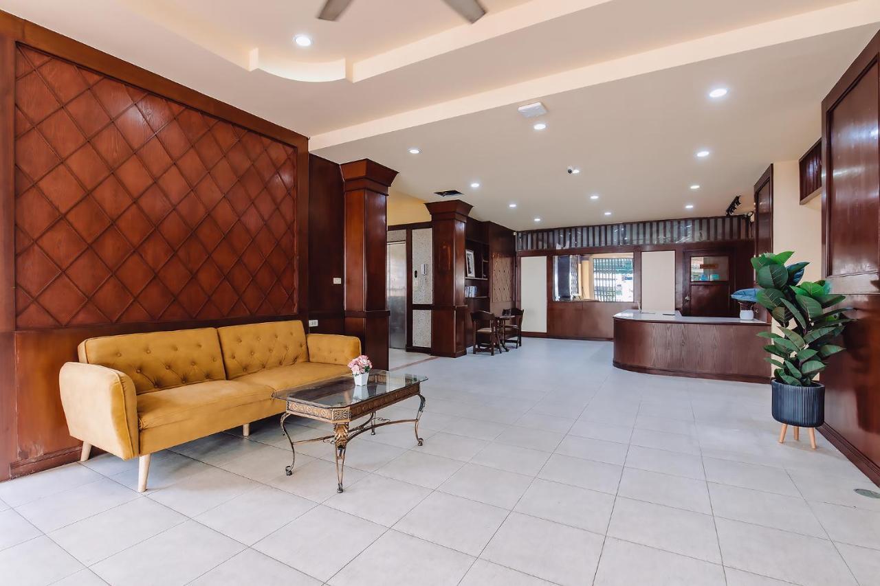 Bauman Ville Hotel Phuket Exterior foto